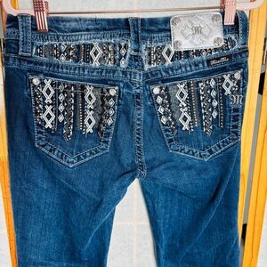 Miss Me Women's 27 Mid Rise‎ Baby Boot Cut Dark Wash  Embroidered Bedazzle